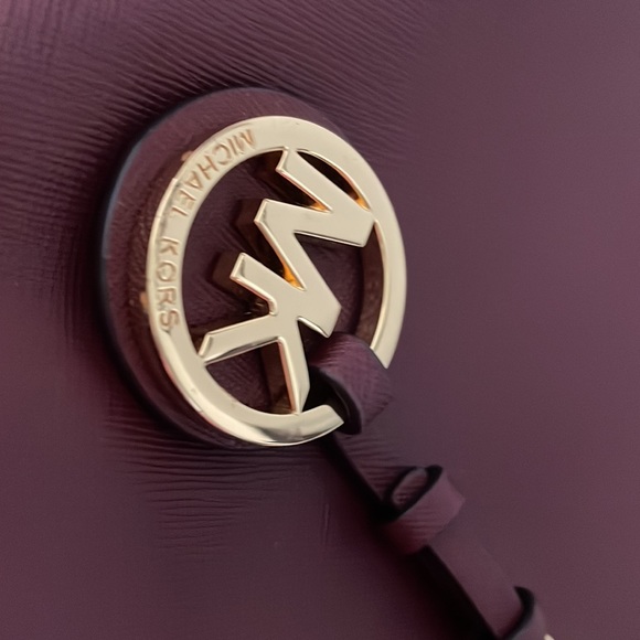 Michael Kors Jet Set Travel Bag/Tote Purse Burgundy - Picture 9 of 14